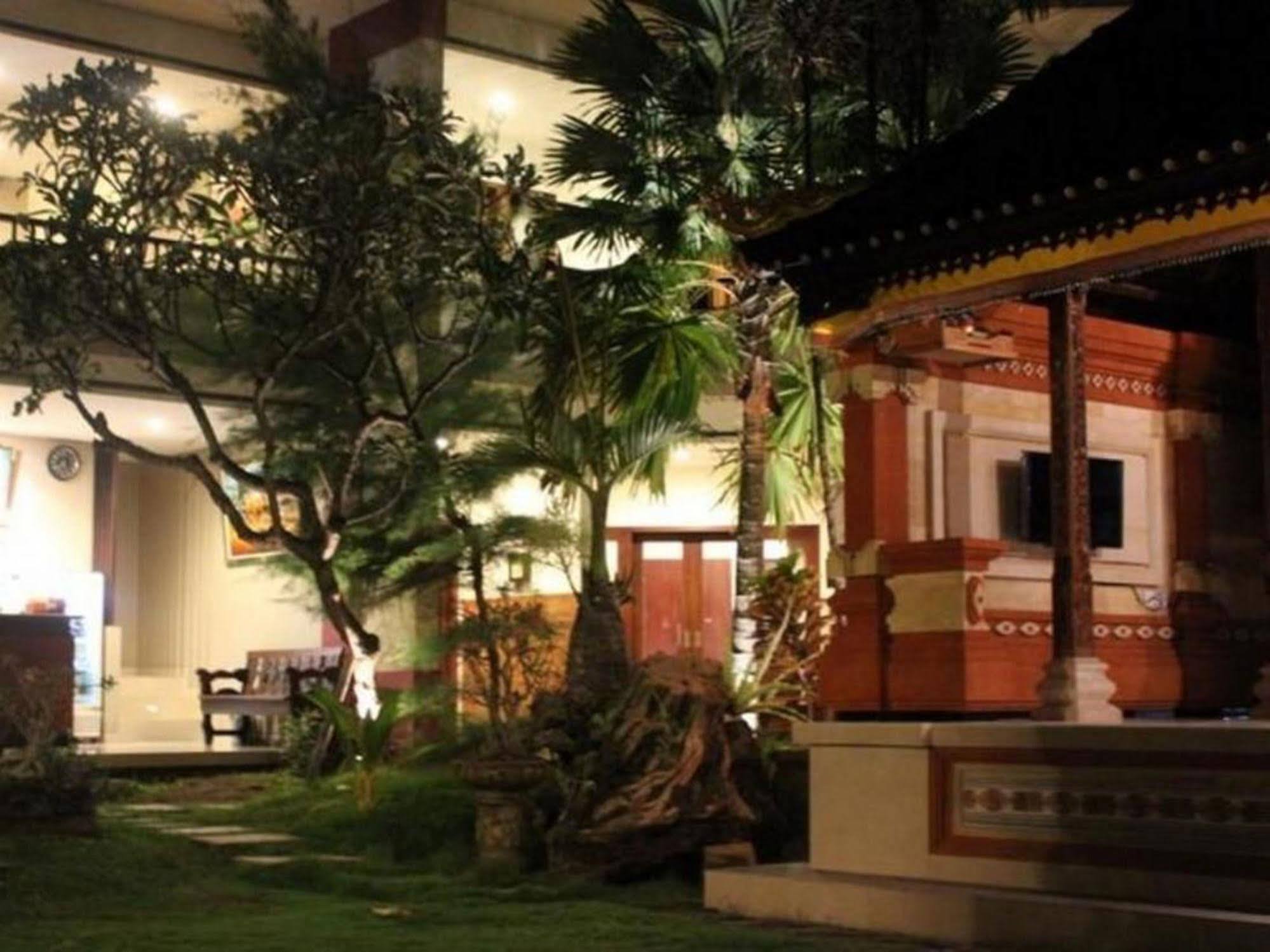 Billy Pendawa Homestay Kuta  Exterior photo
